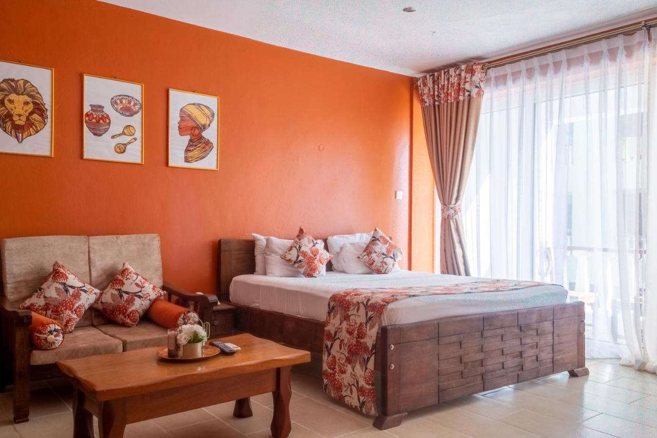 Cowrie Shell Beach Apartments Official Bamburi Exteriér fotografie