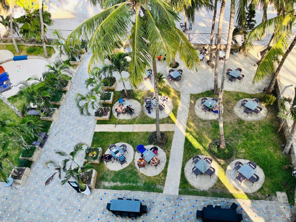 Cowrie Shell Beach Apartments Official Bamburi Exteriér fotografie