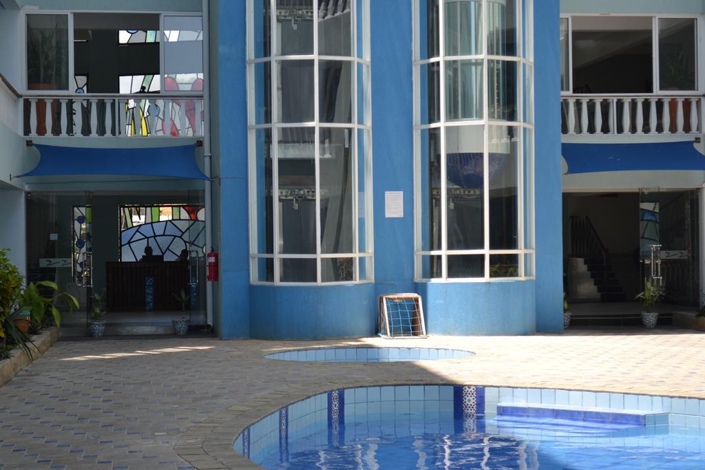 Cowrie Shell Beach Apartments Official Bamburi Exteriér fotografie