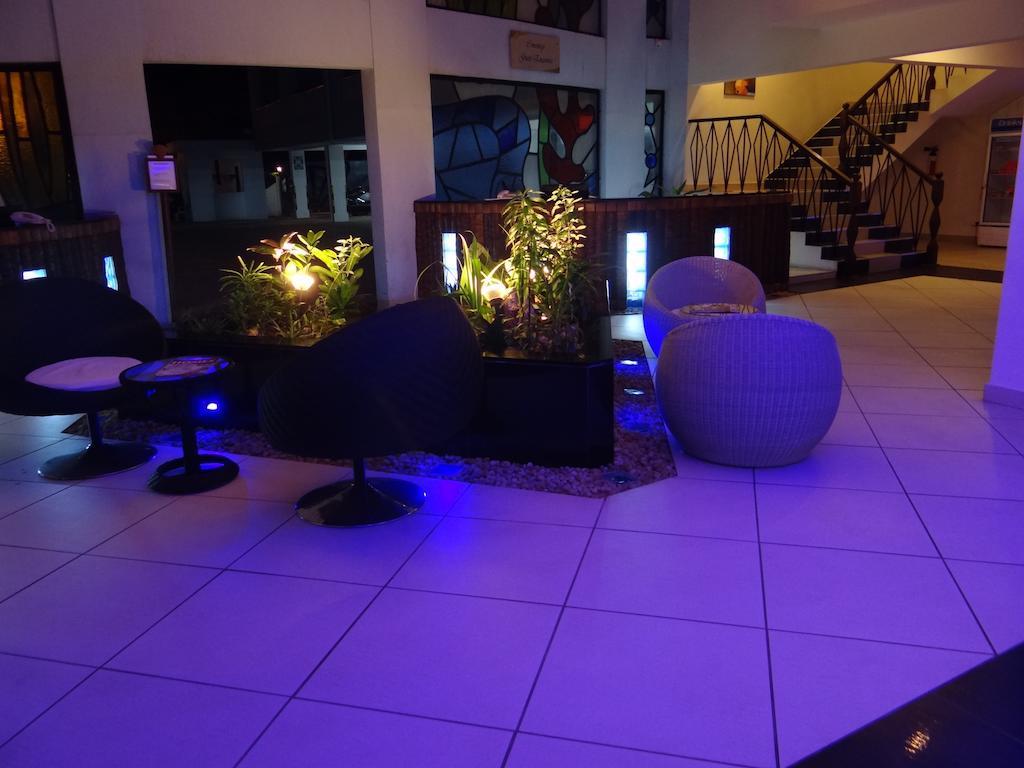 Cowrie Shell Beach Apartments Official Bamburi Exteriér fotografie