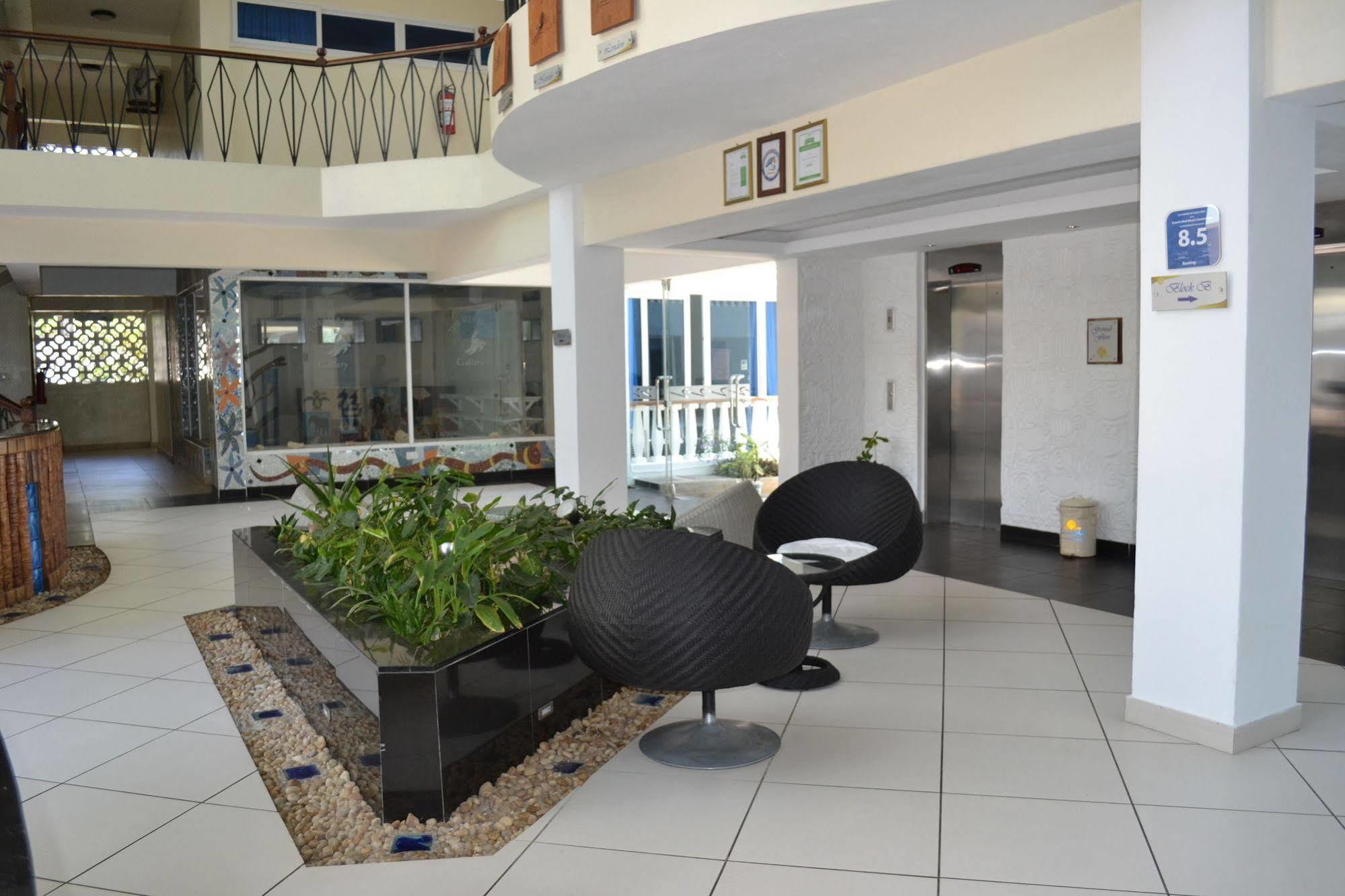 Cowrie Shell Beach Apartments Official Bamburi Exteriér fotografie