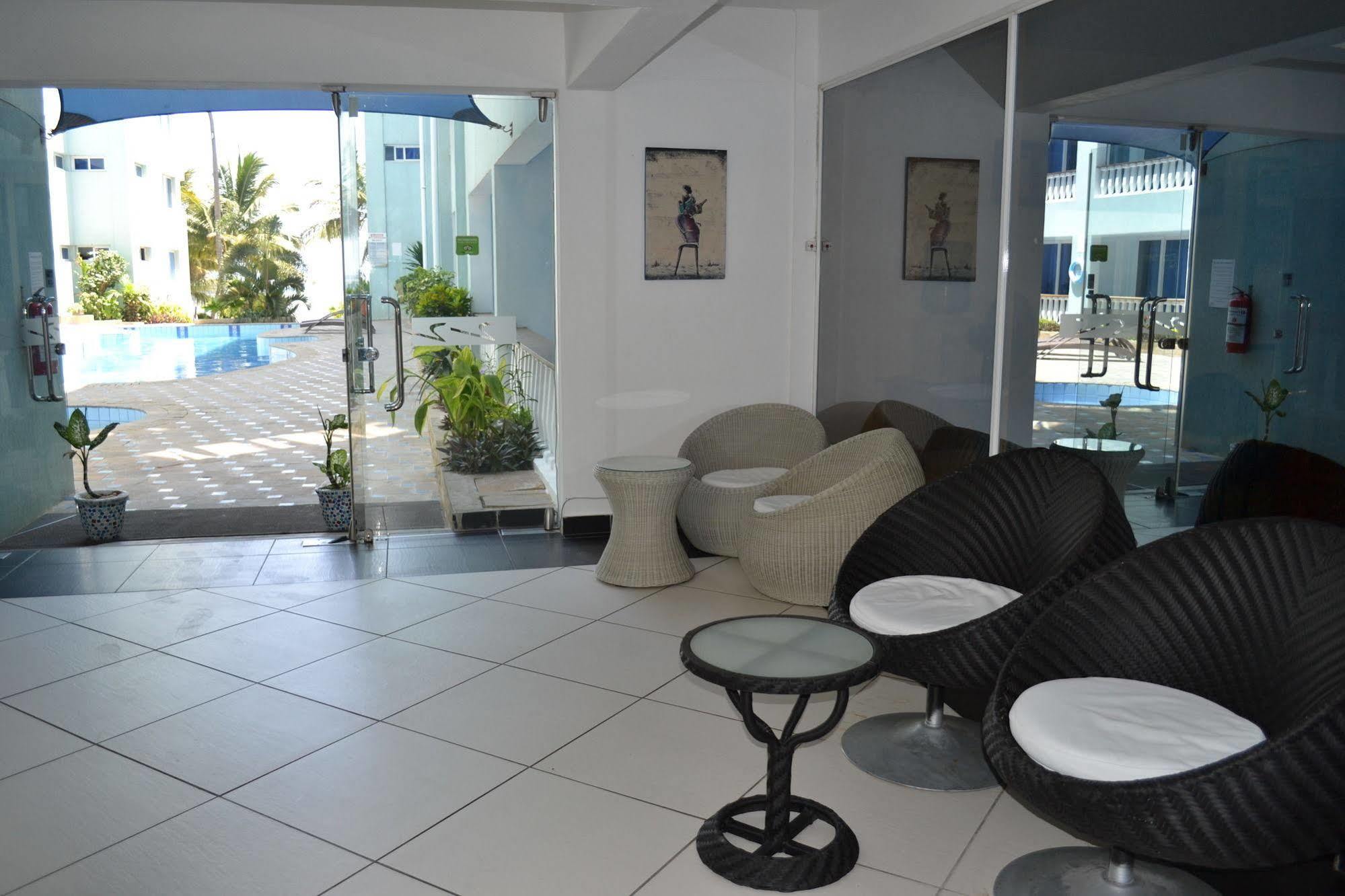 Cowrie Shell Beach Apartments Official Bamburi Exteriér fotografie